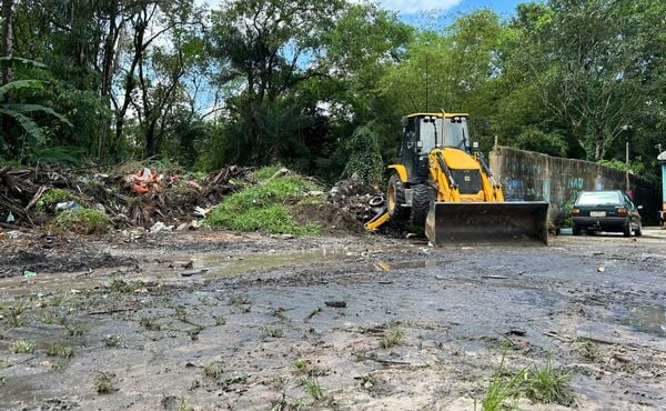 Prefeitura começa combate ao lixo nos arredores do Aeroporto de Belém