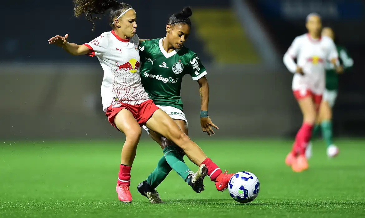 Palmeiras e Bragantino estreiam sem gols no Brasileirão Feminino