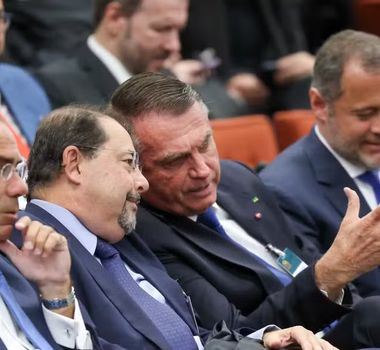 Imagem - 'Não se achou nada contra Bolsonaro', diz advogado durante julgamento
