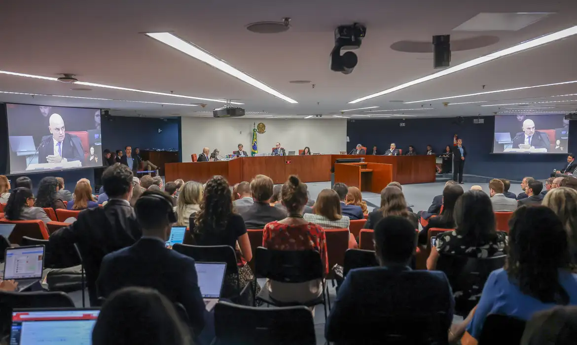 Imagem - STF encerra primeiro dia do julgamento de Bolsonaro e aliados