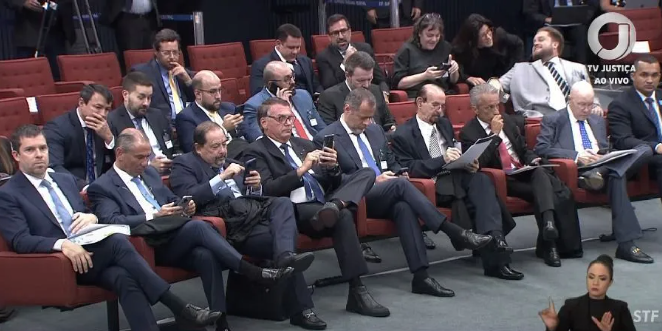 Imagem - Veja os argumentos dos advogados de Bolsonaro durante julgamento