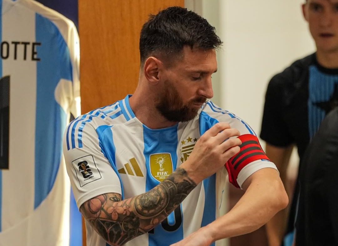 Imagem - Messi dá indireta a Raphinha após baile da Argentina: 'Sempre falamos com futebol'
