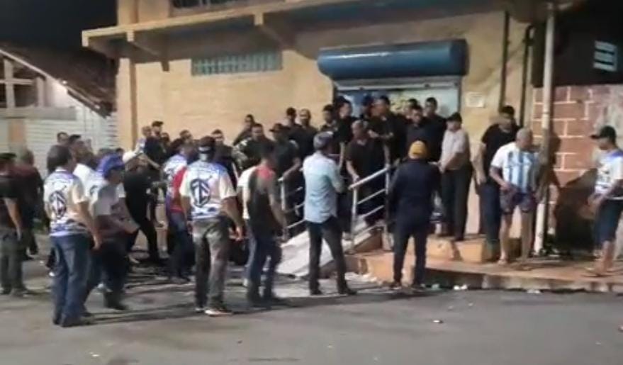 Imagem - Após resultado de eleição, Sindicato do Rodoviários é palco de briga generalizada; veja