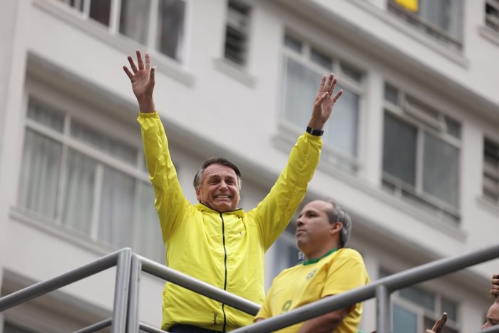 Imagem - 'Pop corn and ice cream': Bolsonaro arrisca inglês em ato e chama atenção na web