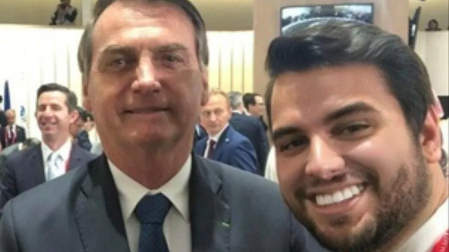 Imagem - Moraes multa Filipe Martins em R$ 20 mil por postagem de advogado; entenda