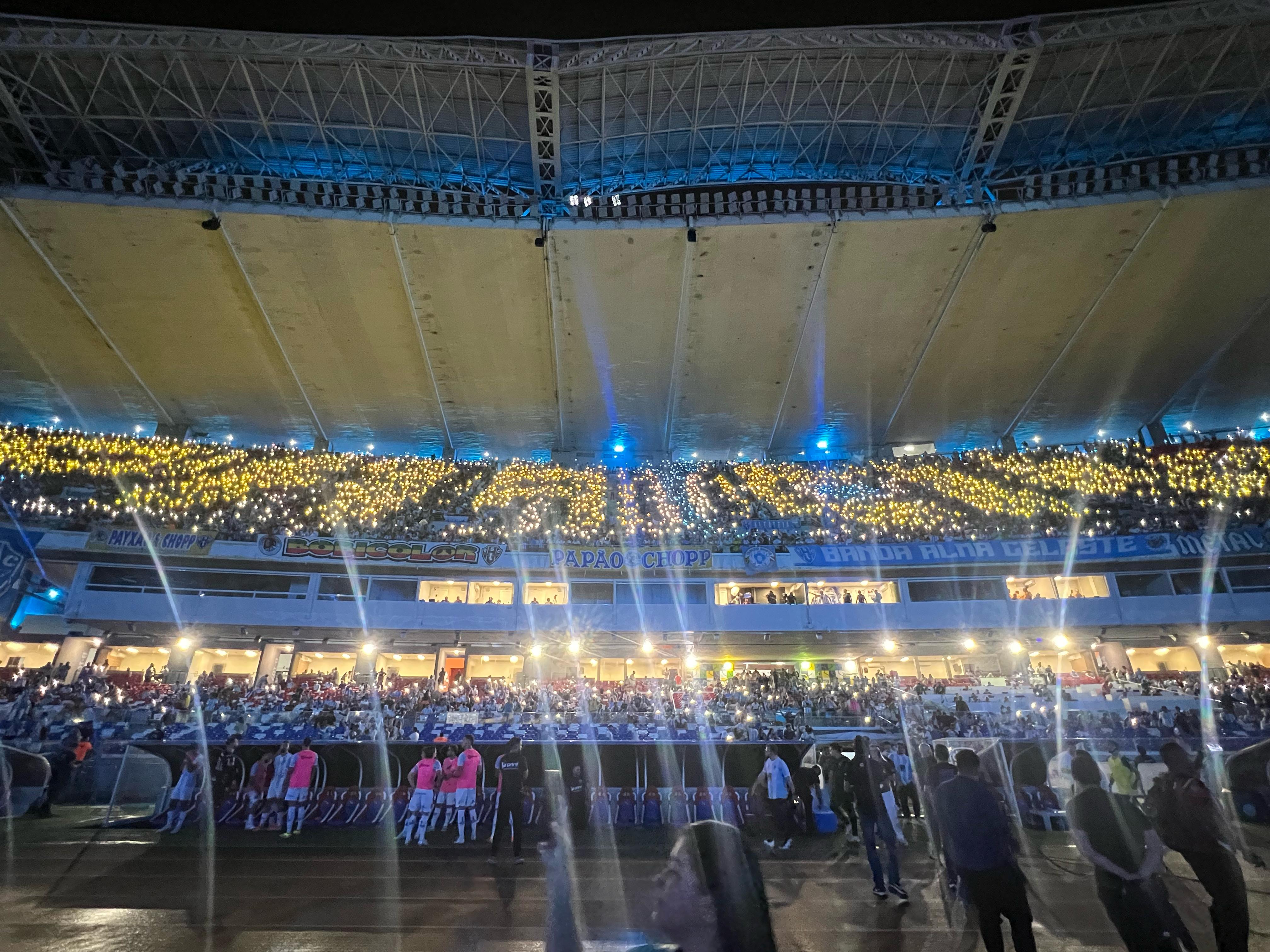Imagem - Torcida do Paysandu faz mosaico led na final da Copa Verde; assista