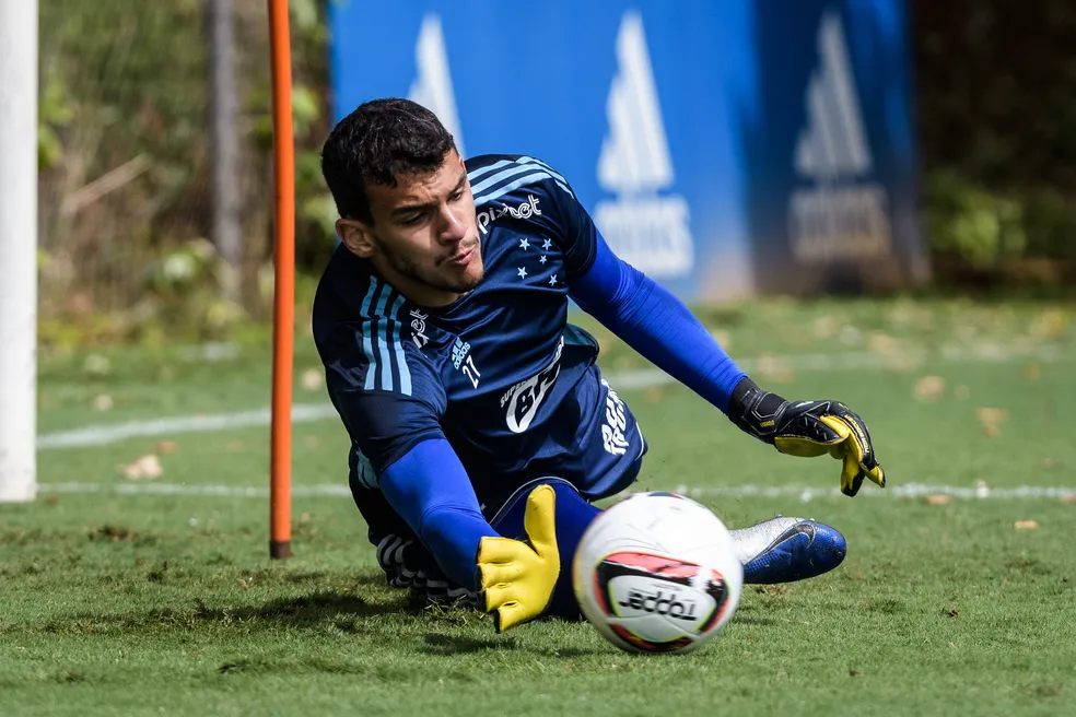 Imagem - Novo goleiro chega para defender o Paysandu; confira