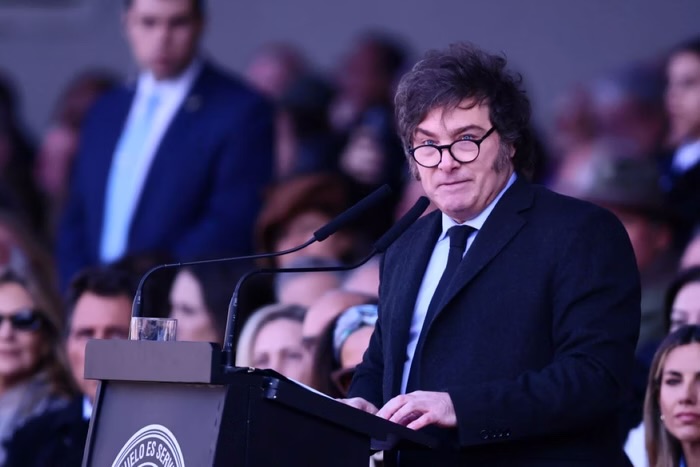 Imagem - Presidente da Argentina enfrenta terceira greve e mais de 500 voos são cancelados