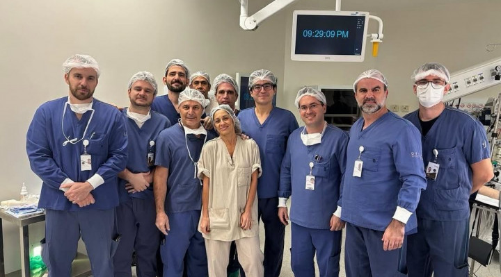 Imagem - Cirurgia de Bolsonaro no intestino termina após mais de 11h