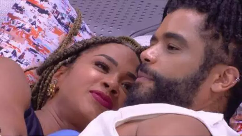 Imagem - Aline choca ao falar sobre possibilidade de retorno com Diogo: 'Futuro a Deus pertence'