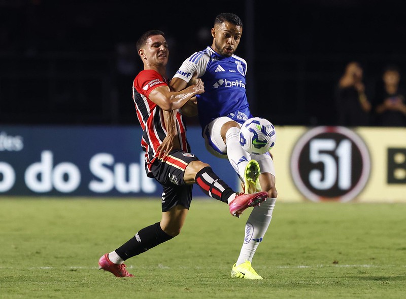 Imagem - São Paulo sai na frente mas leva o empate do Cruzeiro no Brasileirão