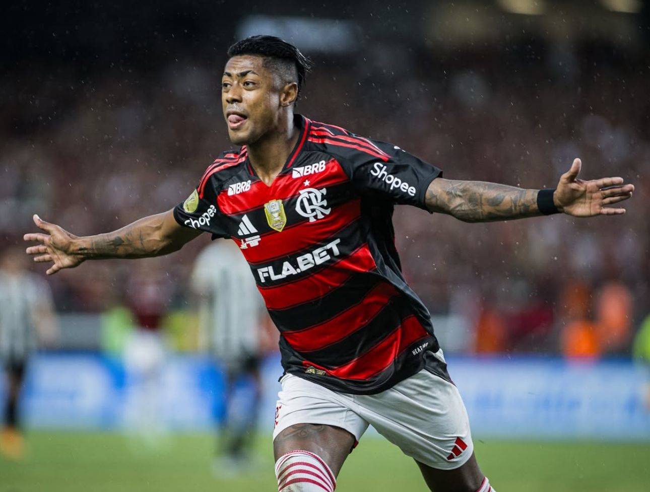 Imagem - Bruno Henrique é indiciado pela PF por suposta manipulação de cartão amarelo em jogo do Flamengo; entenda
