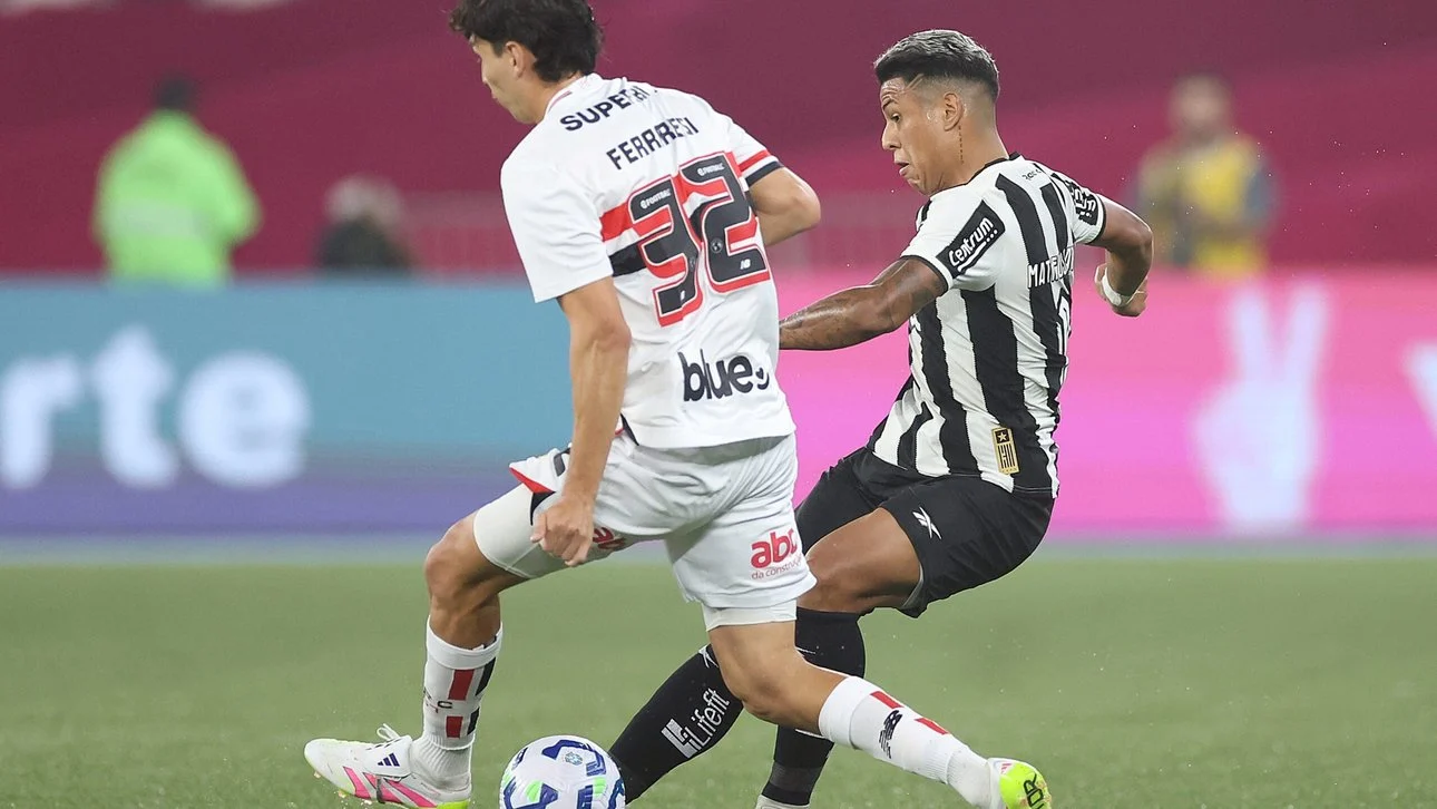 Imagem - São Paulo peca pela oscilação contra o Botafogo e empata pela 4ª vez no Brasileirão