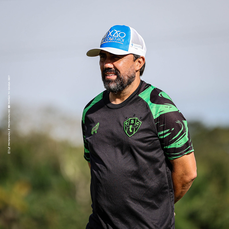 Imagem - Luizinho balança no Paysandu, mas segue no cargo de treinador