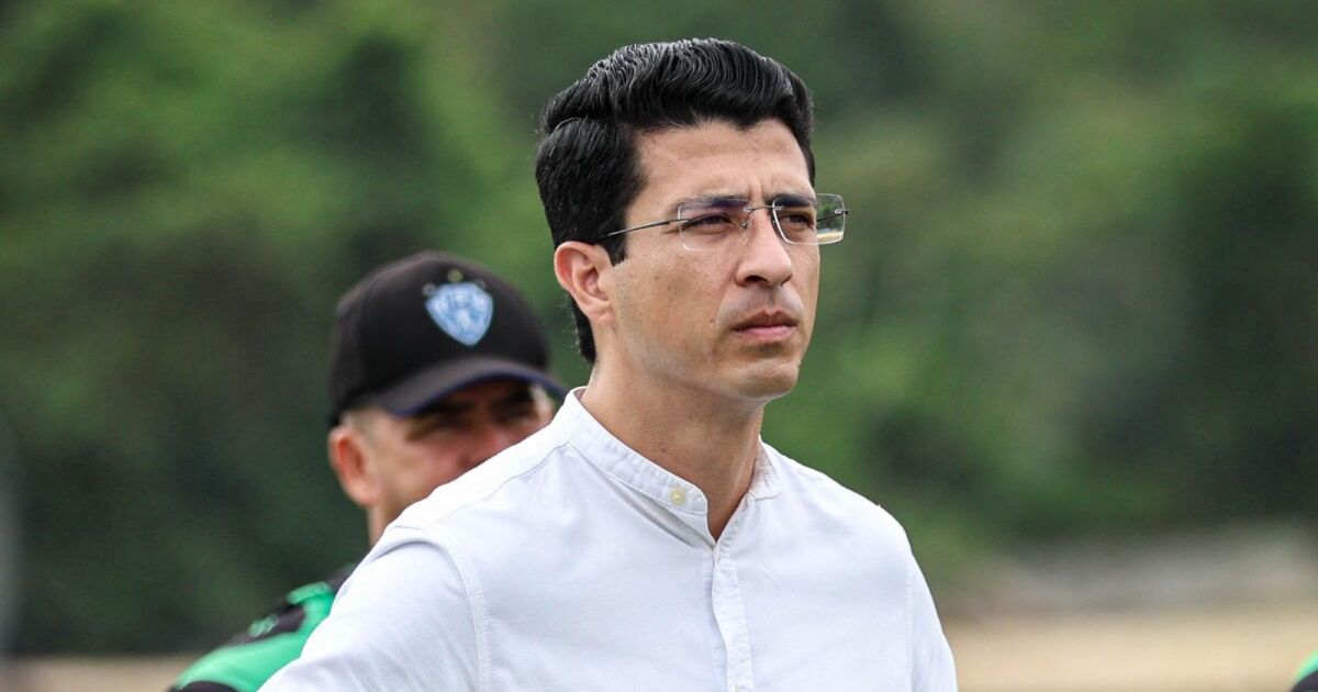 Felipe Albuquerque é alvo de críticas da torcida -
