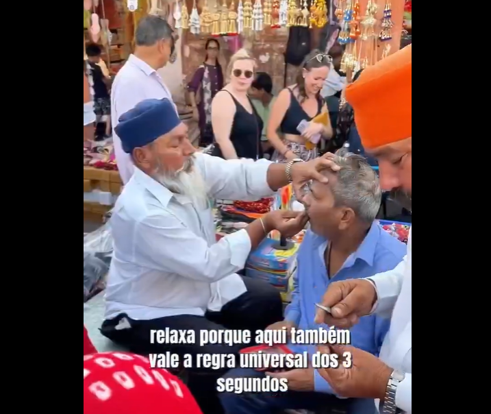 Imagem - Atendimento com dentista de rua na Índia têm esterilização no isqueiro, 'teste drive' e plateia por apenas R$10