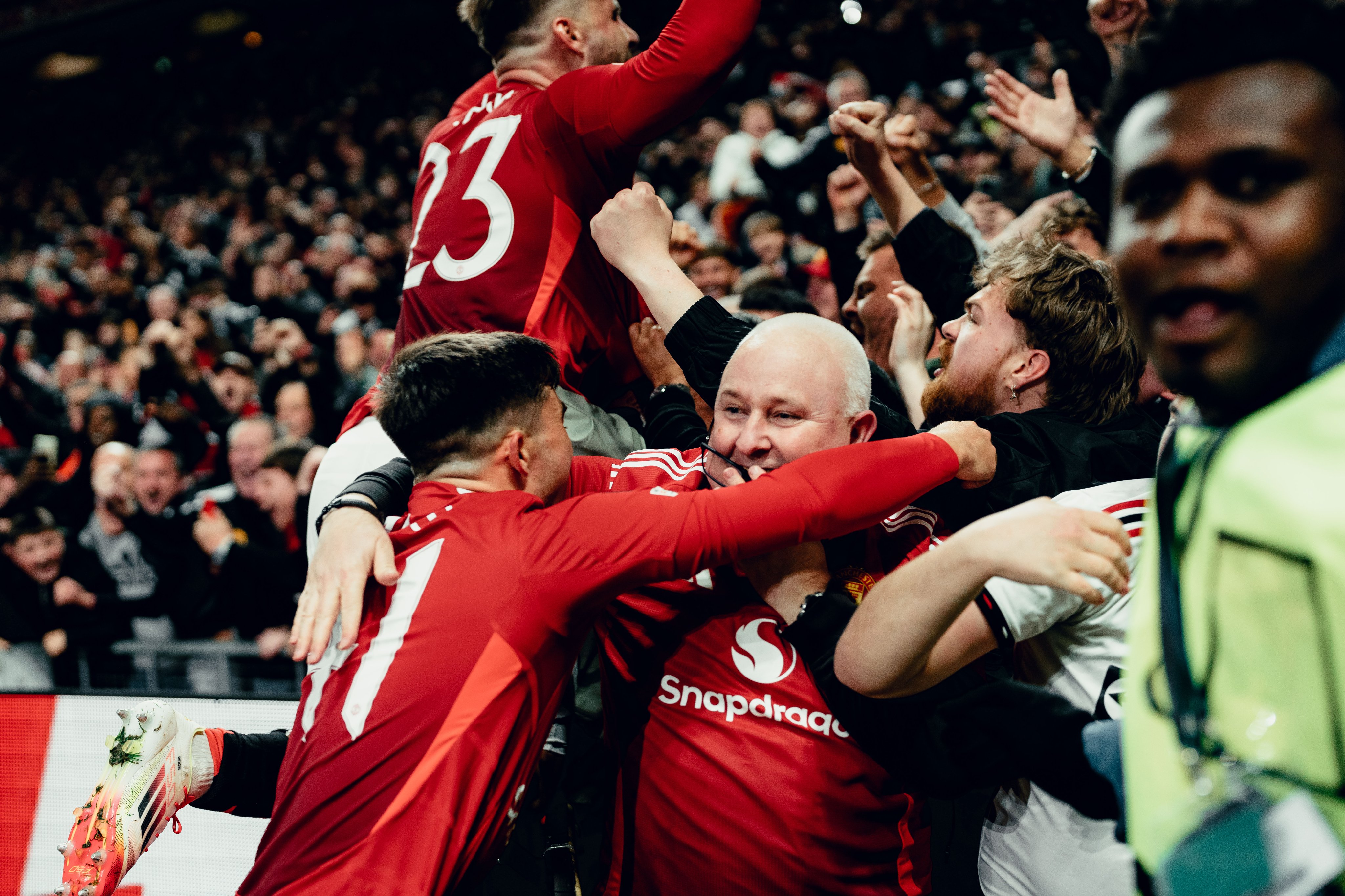 Festa dos jogadores do United com os torcedores - 