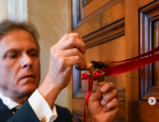 Imagem - Vaticano divulga imagens de selamento dos aposentos do papa Francisco; assista