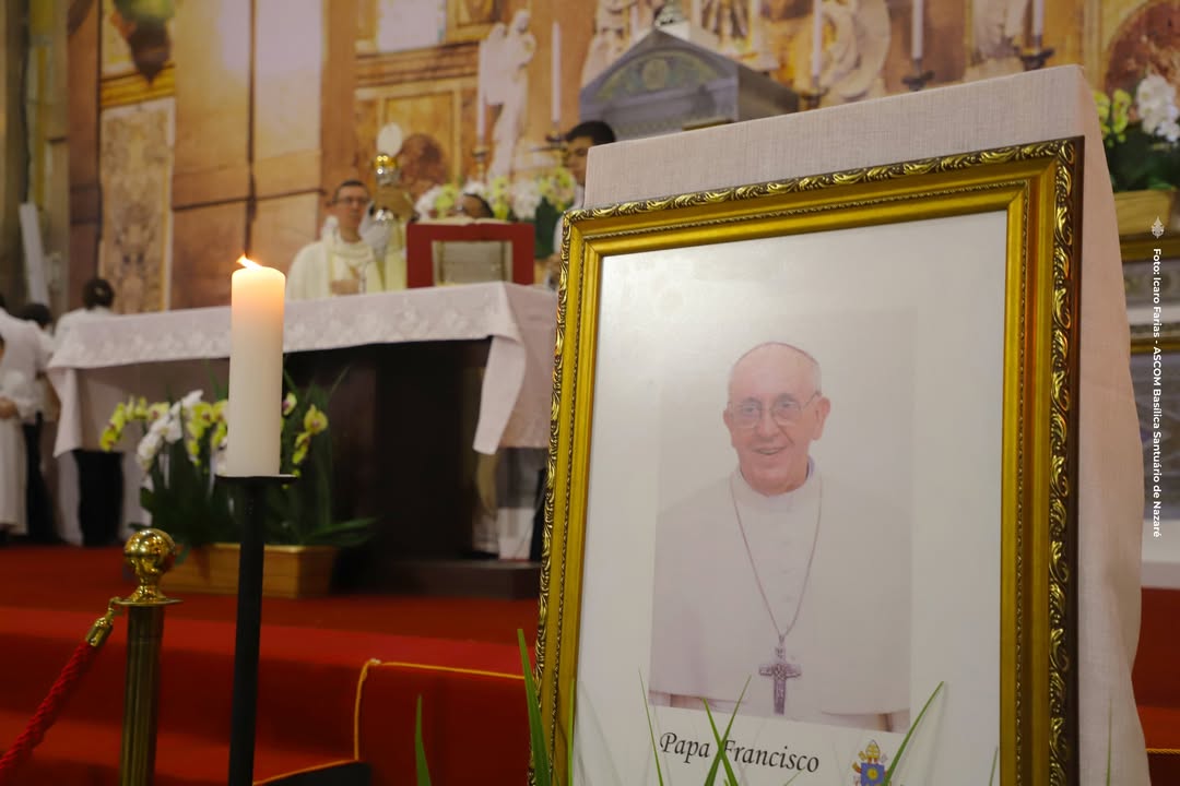 Imagem - Basílica de Nazaré fica lotada para missa em homenagem ao papa Francisco em Belém