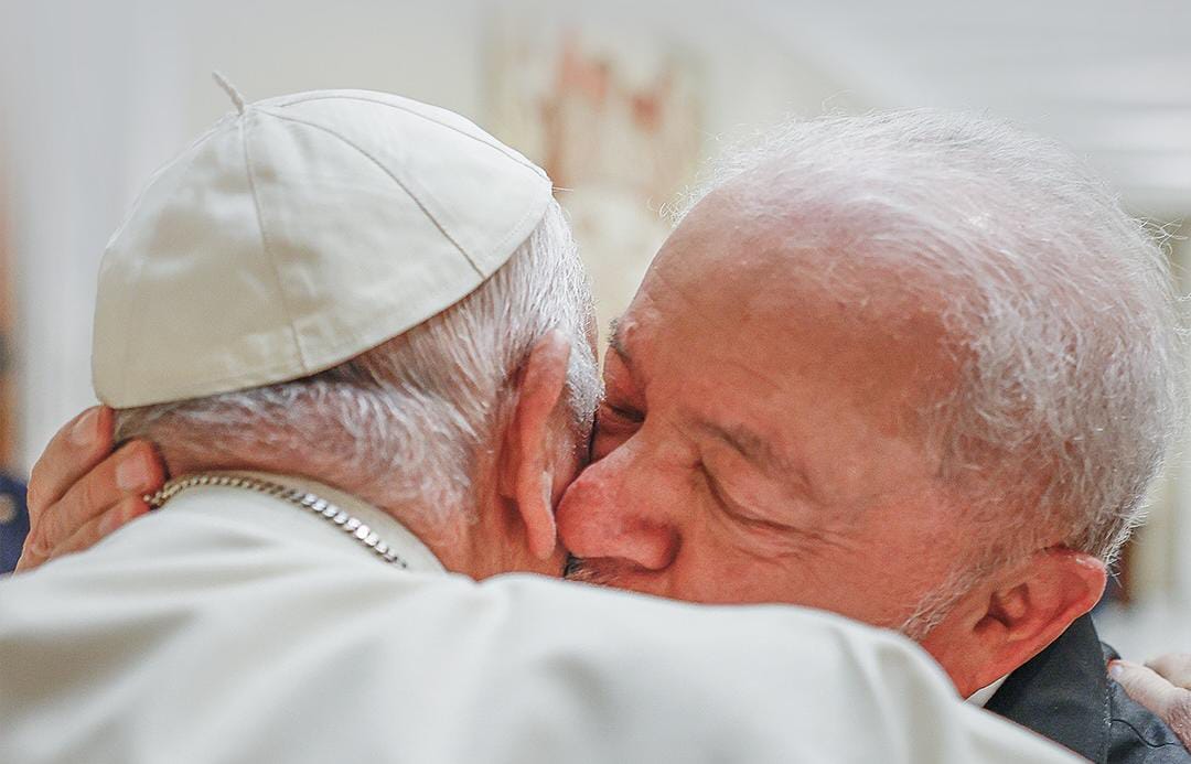 Imagem - Lula lamenta morte de papa Francisco e decreta luto de 7 dias no Brasil