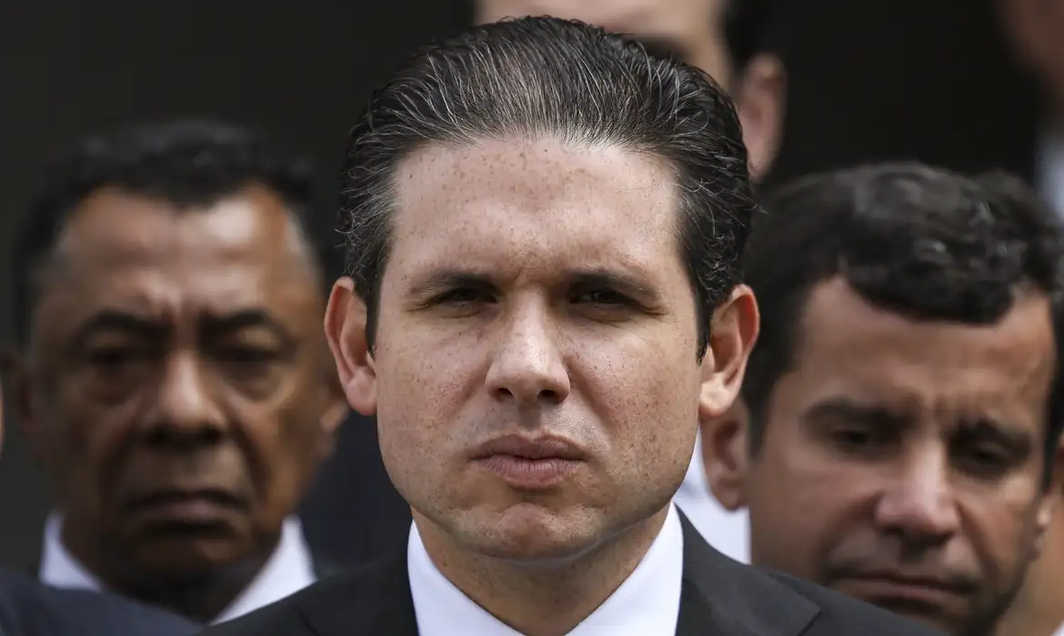 Imagem - Zanin avisa a Motta que Câmara não pode suspender ação do golpe contra Ramagem