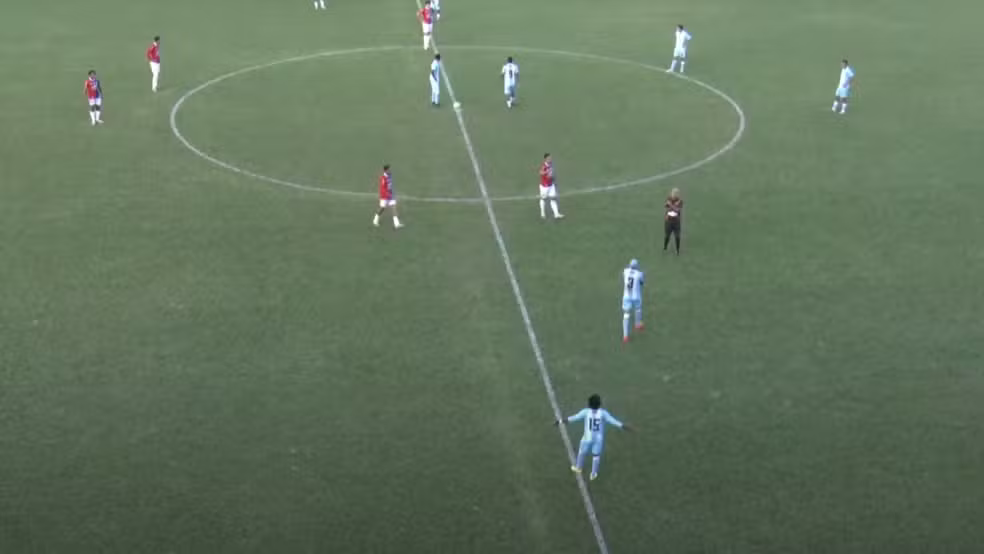 Imagem - Zagueiro denuncia racismo e agride rival em jogo sub-20 no Paraná