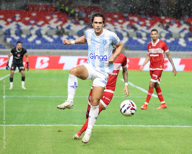 O atacante Nicolas vem sendo criticado pela torcida bicolor -