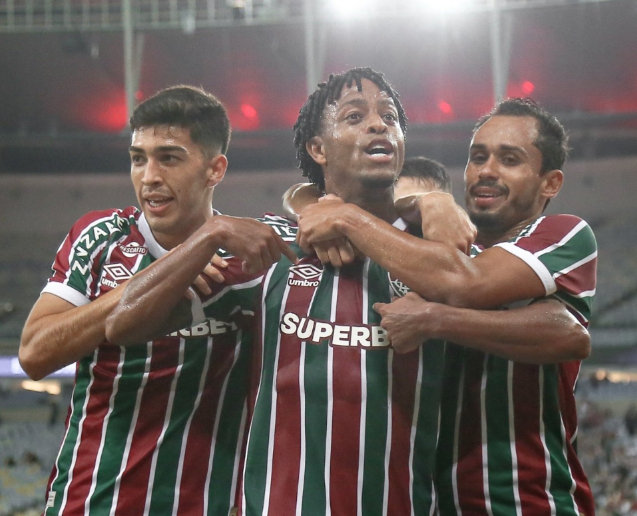 Imagem - Fluminense vence a Aparecidense no Maracanã, mas sai vaiado pela torcida