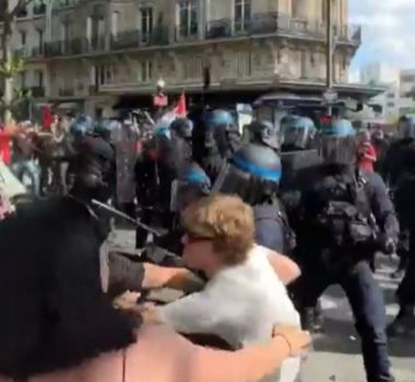 Imagem - Dia do Trabalhador na França é marcado por protestos, confrontos e mais de 70 detenções