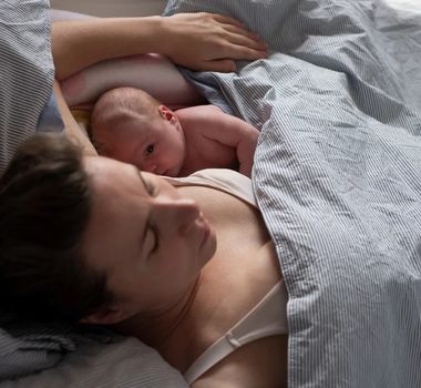 Imagem - Quando a mulher volta a dormir depois que vira mãe? Privação de sono afeta saúde mental