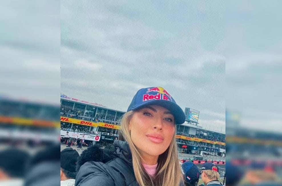 (Amanda Borges da Silva era formada em Letras e tinha acabado de concluir o mestrado na área de Linguística.)
