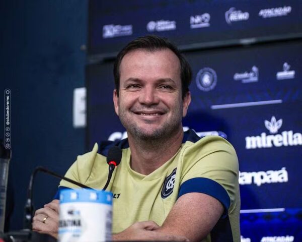 Imagem - Daniel Paulista pede apoio da torcida do Remo contra o Amazonas: 'Precisamos da arquibancada'