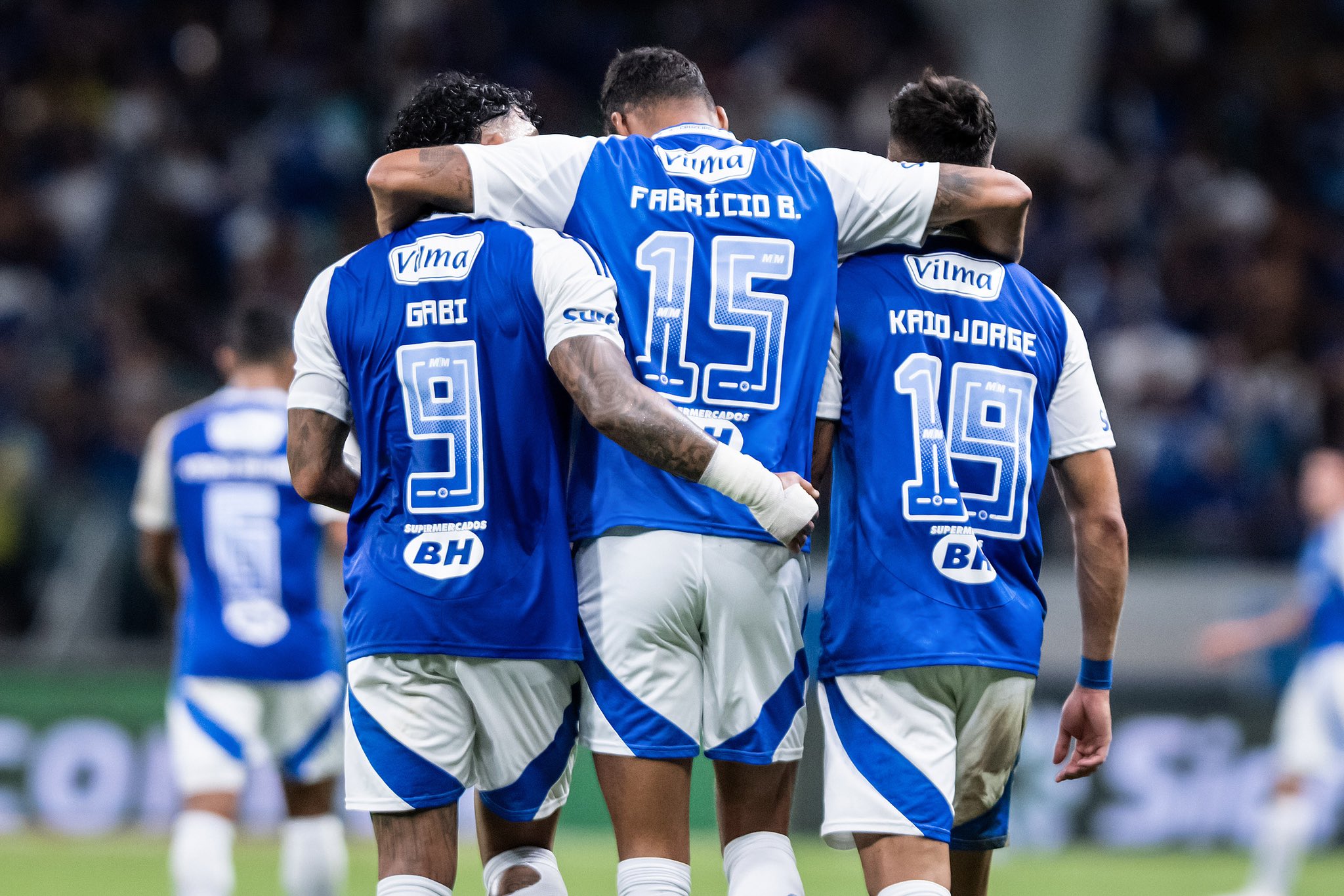 Imagem - Cruzeiro vence o Vila Nova no Mineirão e abre vantagem na Copa do Brasil