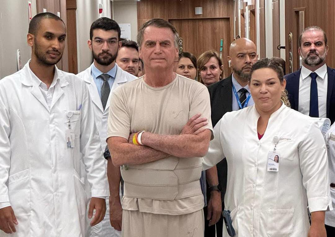 Imagem - Bolsonaro tem previsão de alta hospitalar nos 'próximos dias', diz boletim médico