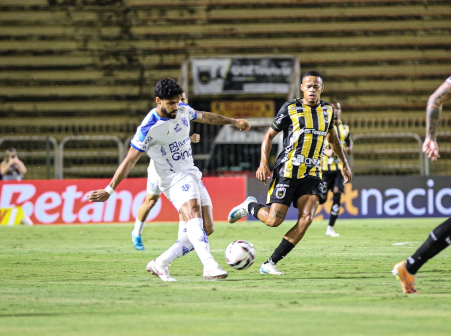 Papão sofreu o gol da derrota no final do segundo tempo - 