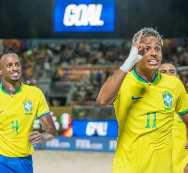 Imagem - De forma dramática, Brasil vence Itália no Mundial de futebol de praia