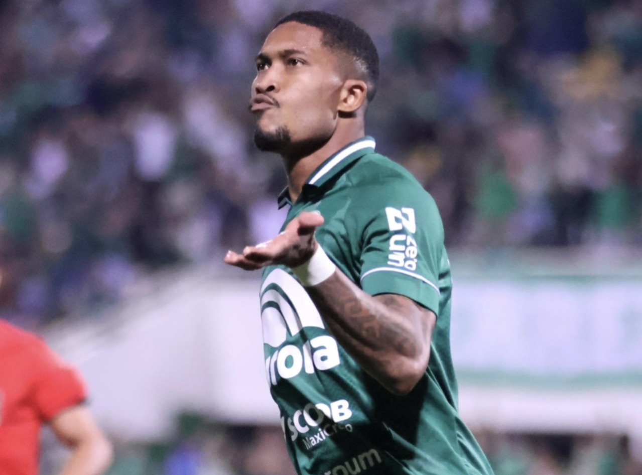Imagem - Chapecoense vence o Criciúma e sobe na tabela da Série B do Brasileirão