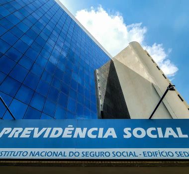 Imagem - Lula coordena reunião sobre ressarcimento de aposentados do INSS