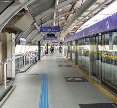 Imagem - Homem fica preso entre portas de metrô em SP e morre após ser arrastado pelo trem