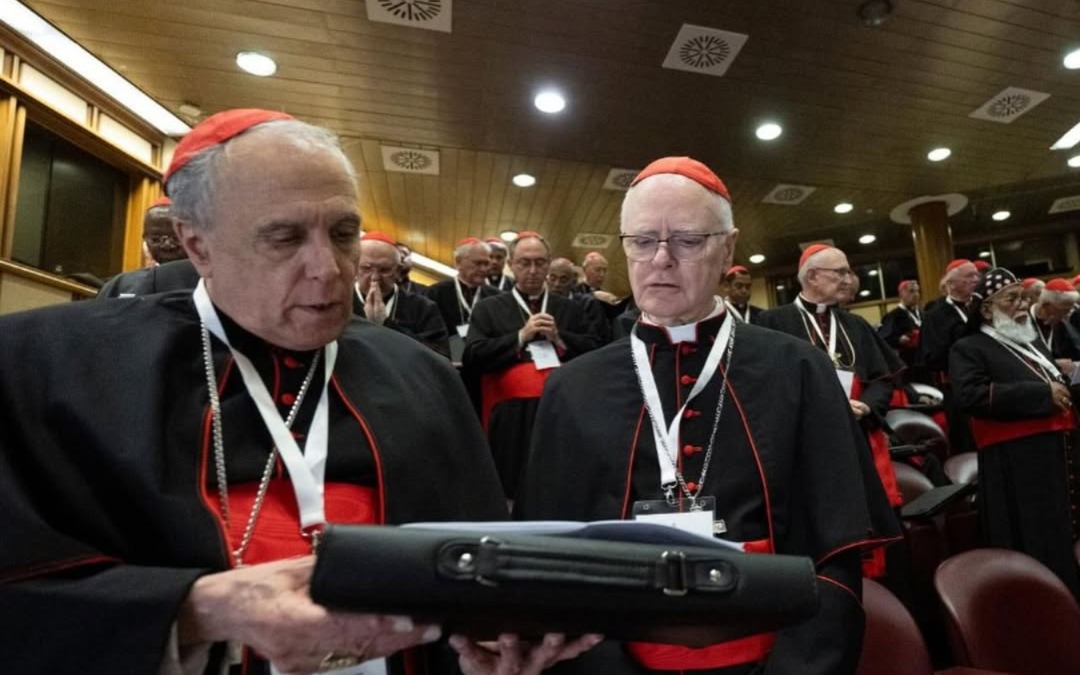 Cardeais se preparam para o Conclave -