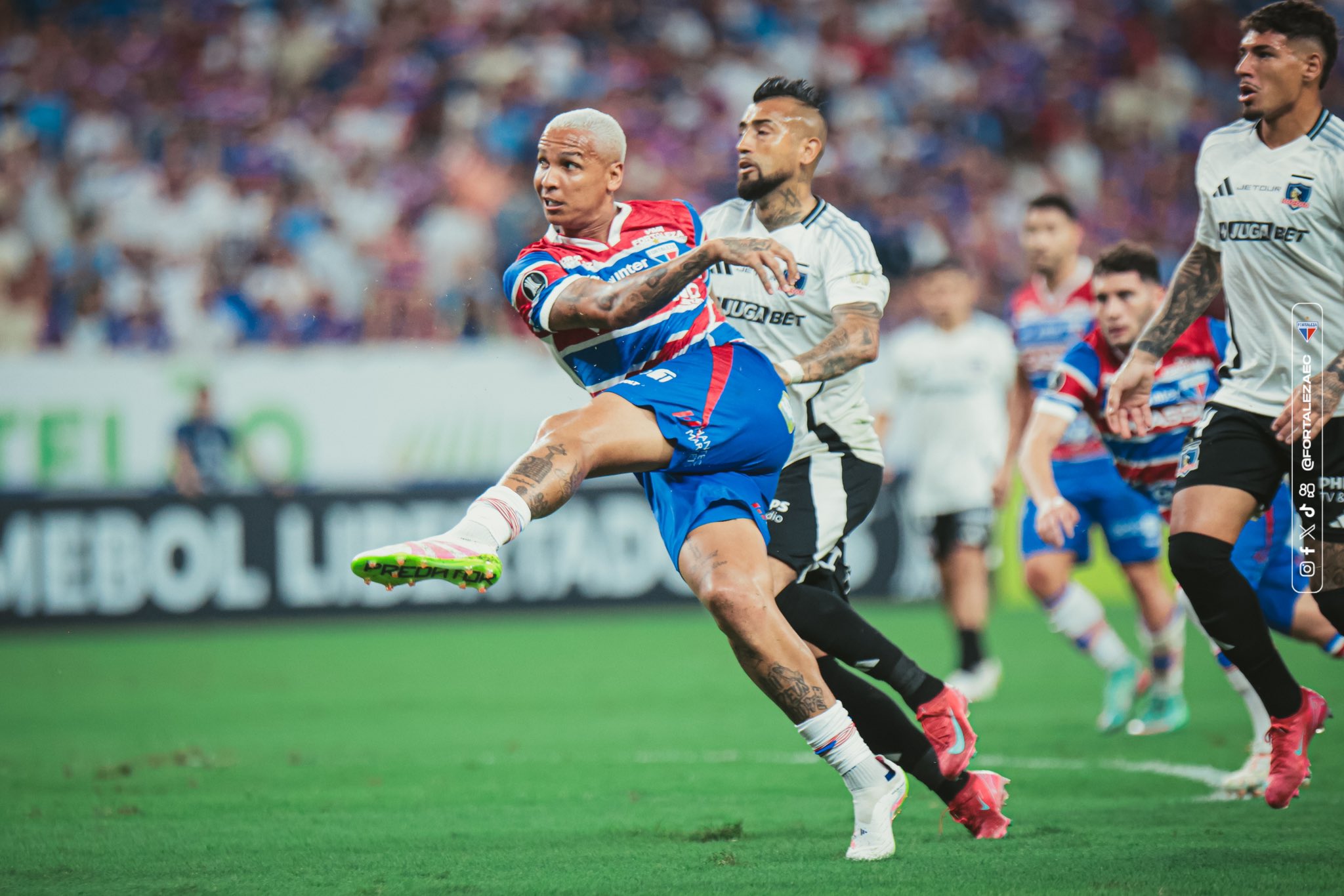 Imagem - Fortaleza goleia Colo-Colo e é vice-líder no Grupo E da Libertadores
