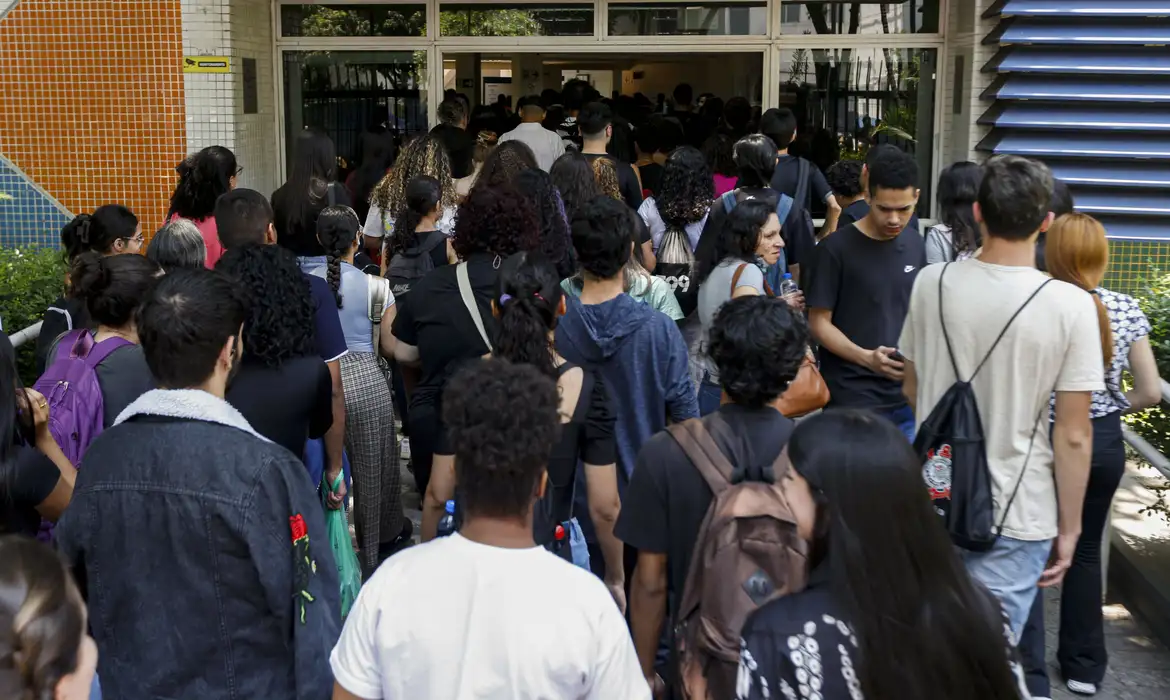 Imagem - Senado aprova cota de 30% em concursos para negros e indígenas