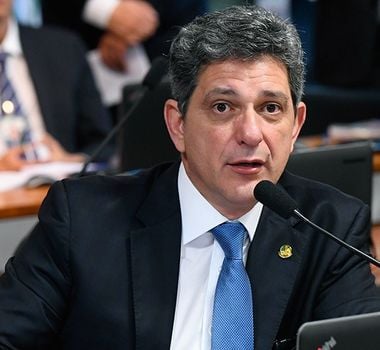 Imagem - Comissão do Senado aprova projeto que beneficia cooperativas