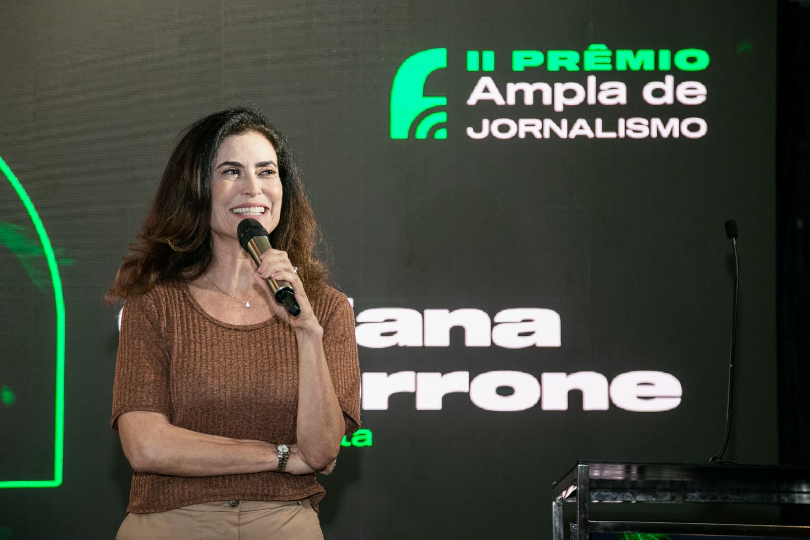(Giuliana Morrone, jornalista)