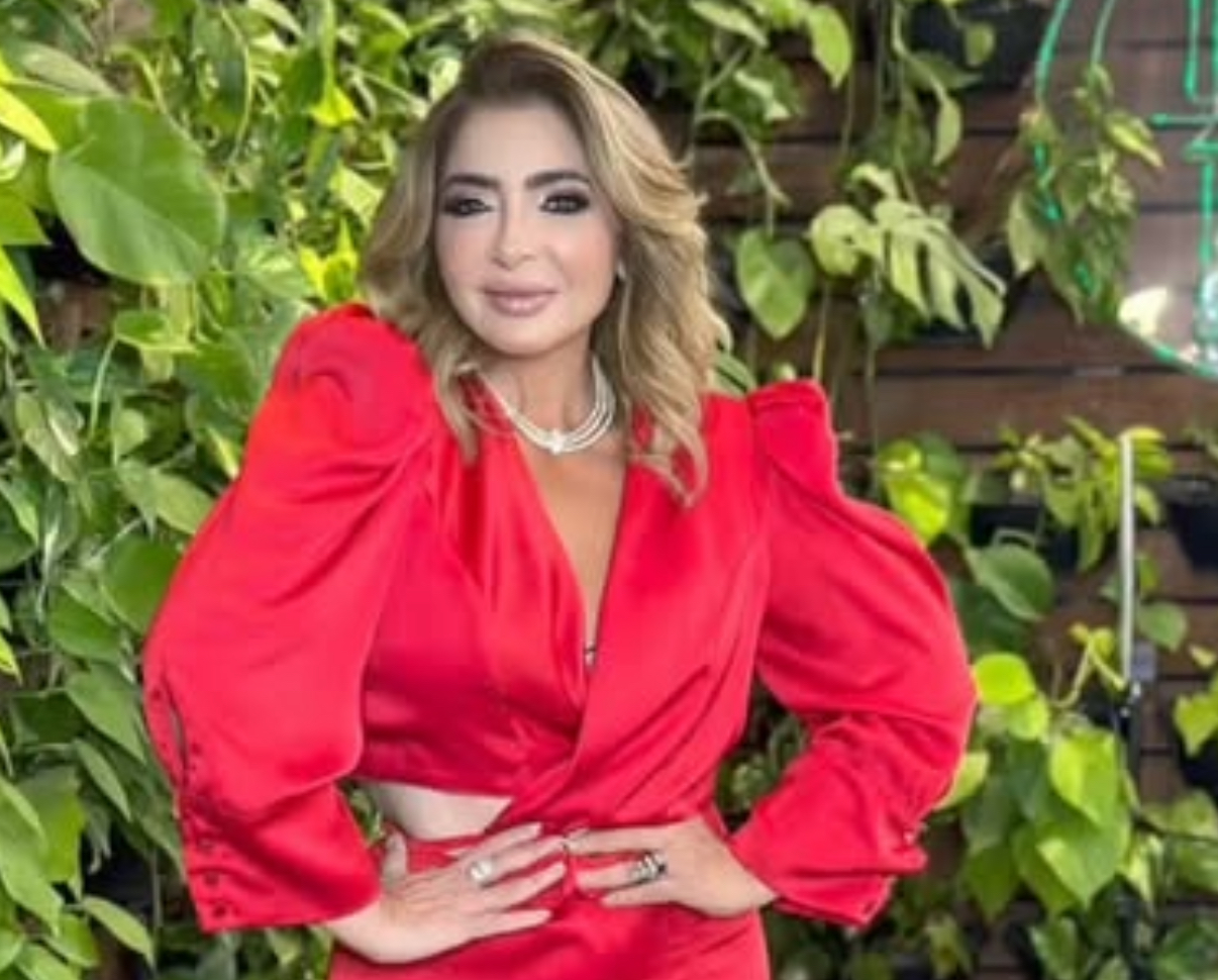 Naiara Larrat festejou mais um ano, nessa sexta-feira. Nessa terça, reunirá as amigas para um almoço, no restô Casablanca, para comemorar comme il fault. Bjinhos à amiga querida.