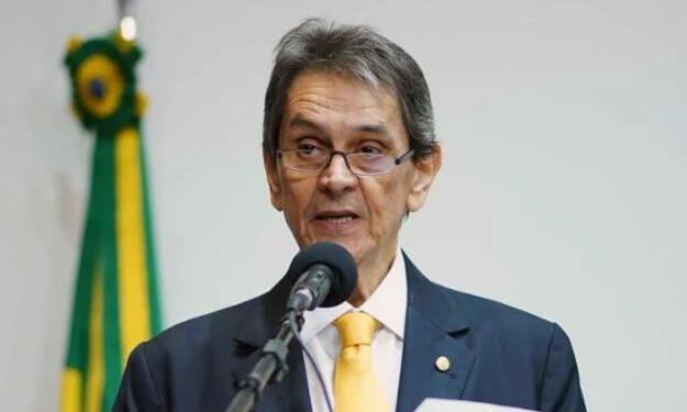 Imagem - Moraes concede prisão domiciliar humanitária a Roberto Jefferson