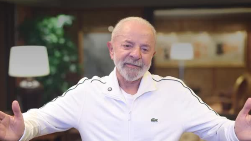 Imagem - Lula faz homenagem às mães em vídeo nas redes sociais; assista