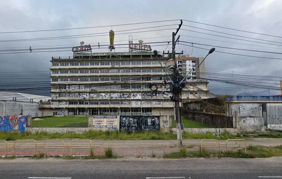 Prédio com icônico copo da Cerpa dará espaço para empreendimento residencial - 