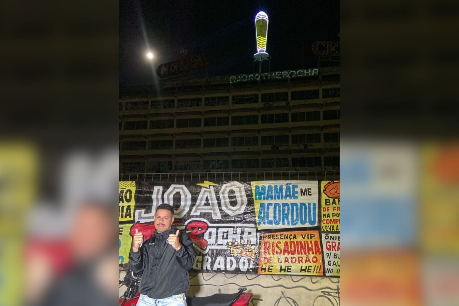 Imagem - Comediante ilumina copo de cerveja no Entroncamento e intriga moradores de Belém