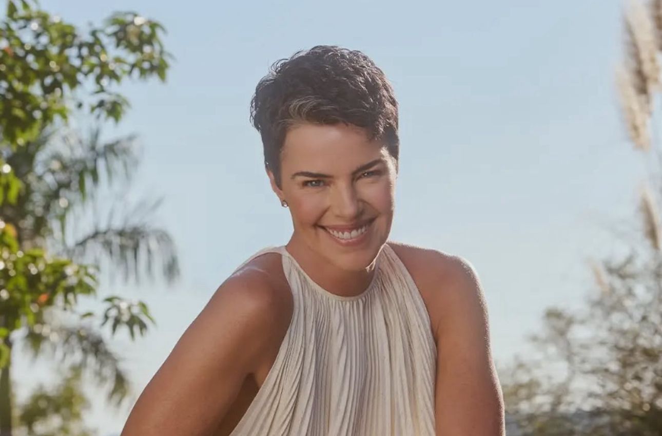 Em volta à Globo, Ana Paula Arósio se limita a falar de cavalos - 